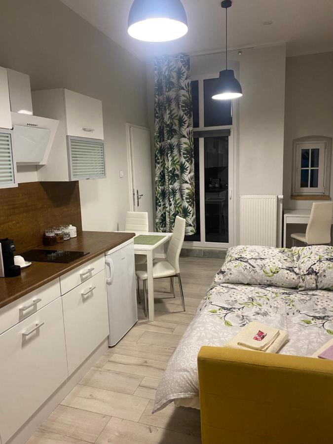 Appartement Przytulna Kawalerka 10Min Pieszo Od Dworca/Galerii à Katowice Extérieur photo